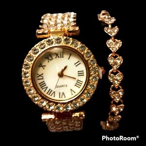 Brand New Fashion watch and matching bracelet